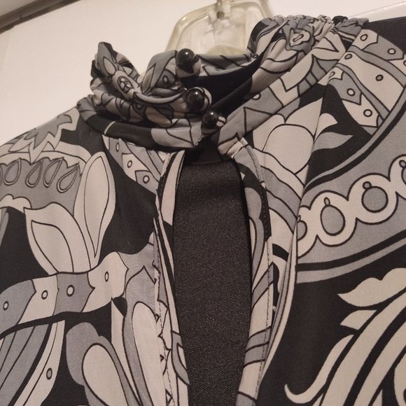 Le Château Vintage Grey & Black Paisley Print Minidress - Picture 5 of 5